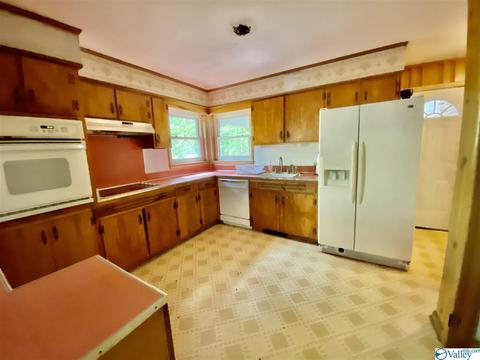 511 Centre St, Centre, AL 35960 photo 11