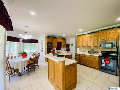 20343 Executive Dr, Tanner, AL 35671 photo 7