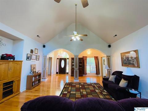 20343 Executive Dr, Tanner, AL 35671 photo 6