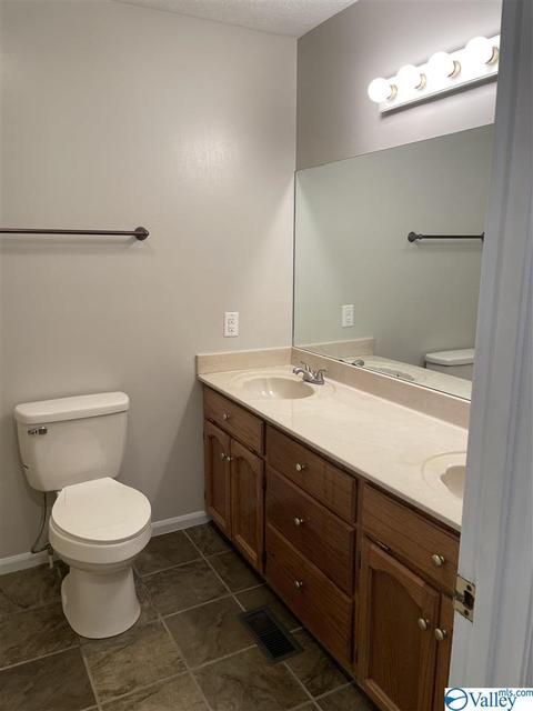6095 Third St, Hokes Bluff, AL 35903 photo 9