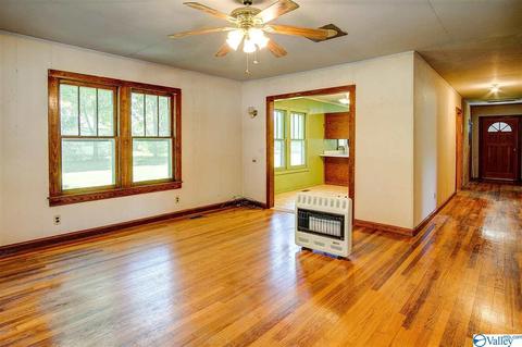 4428 Broad St, Cedar Bluff, AL 35959 photo 2