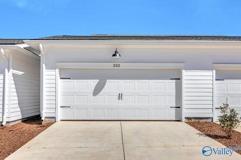 204 St Louis St, Madison, AL 35758 photo 11