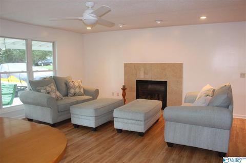 771 Honeycomb Rd, Grant, AL 35747 photo 3