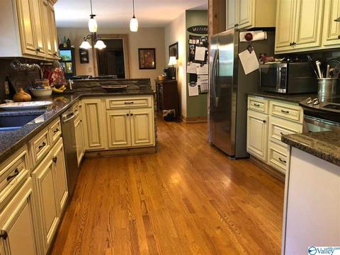 14 E 2nd Ave, Grant, AL 35747 photo 23
