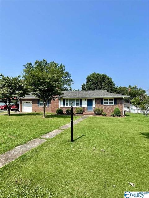 607 5th St, Arab, AL 35016 photo 1
