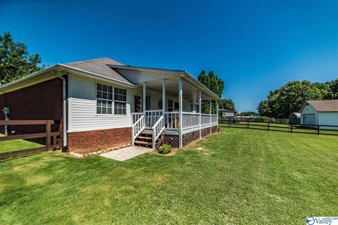19410 Sharp Rd, Athens, AL 35613 photo 5