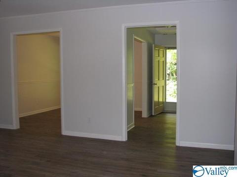 338 N Seneca Dr, Trinity, AL 35673 photo 5