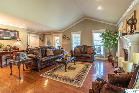 66 County Road 176, Dutton, AL 35744 photo 4