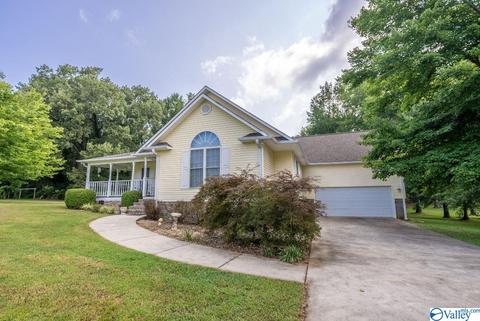 66 County Road 176, Dutton, AL 35744 photo 2