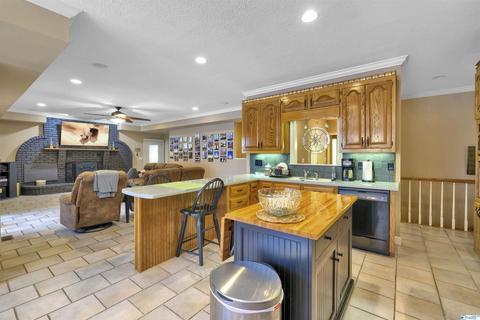 702 E Riverview Dr, Glencoe, AL 35905 photo 7