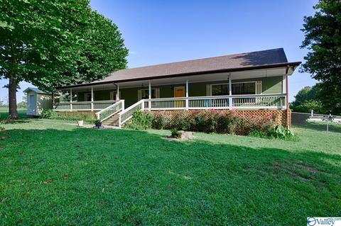 7421 County Road 38, Section, AL 35771 photo 1