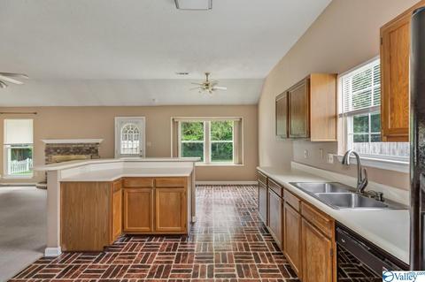 118 Progress Ln, Madison, AL 35758 photo 8