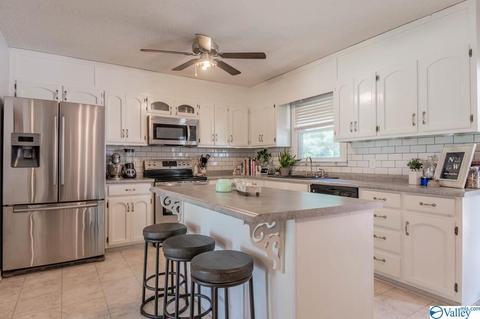1407 Maple Ln, Arab, AL 35016 photo 7