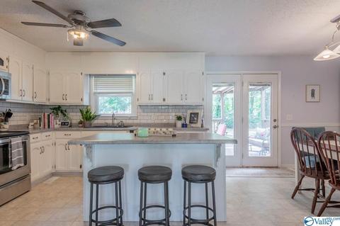 1407 Maple Ln, Arab, AL 35016 photo 6