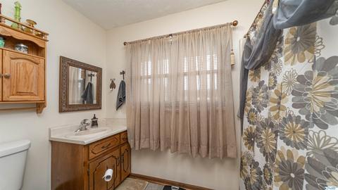 14865 Grubbs Rd, Athens, AL 35611 photo 12
