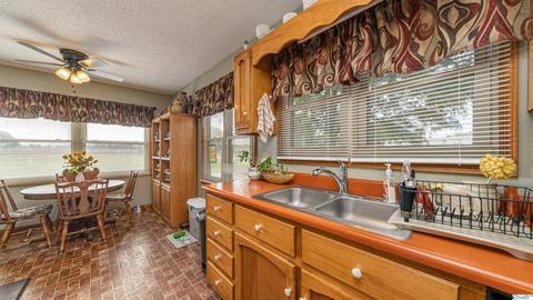 14865 Grubbs Rd, Athens, AL 35611 photo 9