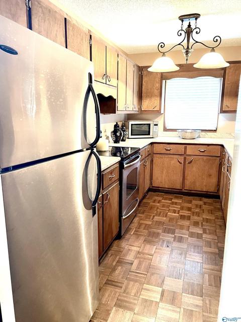 380 Cedar Point Ln, Killen, AL 35645 photo 8