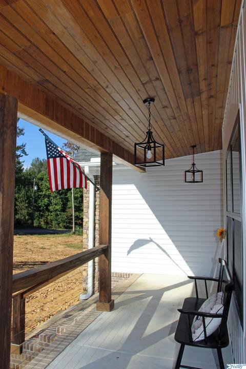 1085 Starnes Loop Rd, Grant, AL 35747 photo 5