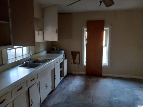 63 Lile St, Trinity, AL 35673 photo 9