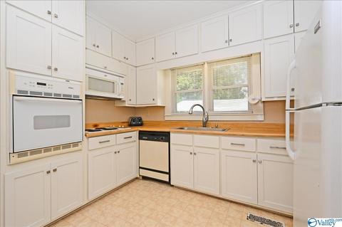 75 Point Clear, Killen, AL 35645 photo 11