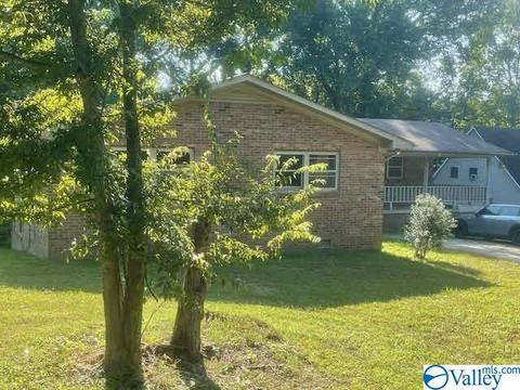 2091 County Road 103, Killen, AL 35645 photo 2