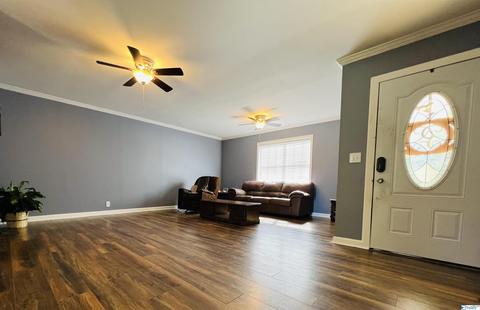 116 Edgehill Ln, Arab, AL 35016 photo 5