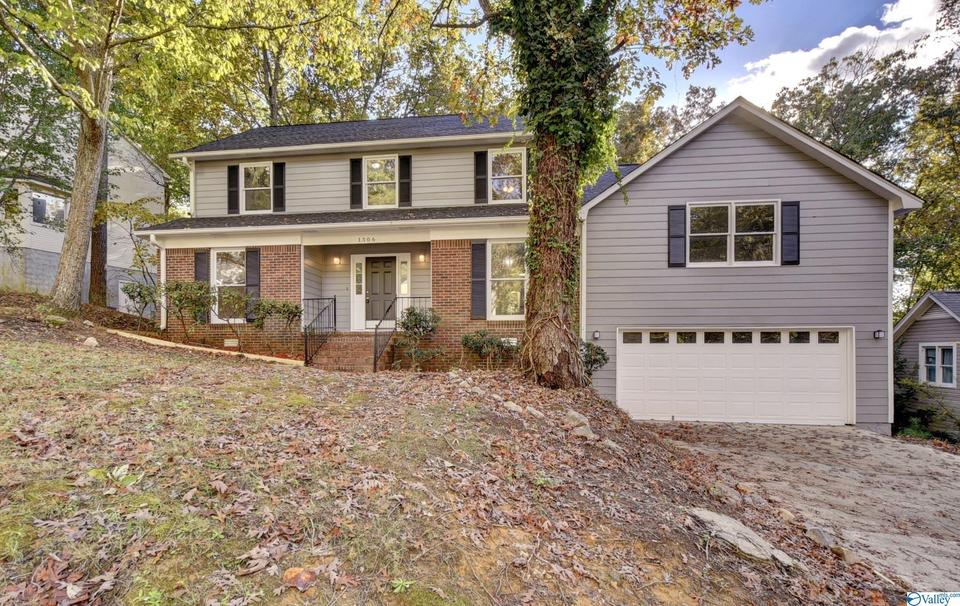 1306 Joshua Dr, Huntsville, AL 35803 43 Photos MLS 1794661 Movoto