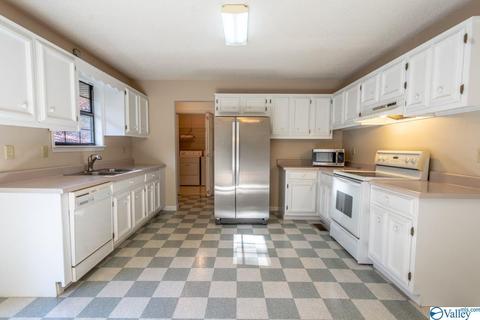 673 County Road 224, Dutton, AL 35744 photo 14