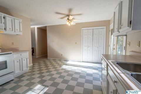 673 County Road 224, Dutton, AL 35744 photo 11