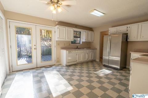 673 County Road 224, Dutton, AL 35744 photo 10