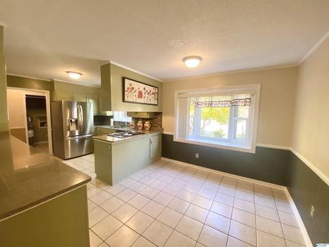 188 Meadowview Dr, Trinity, AL 35673 photo 4