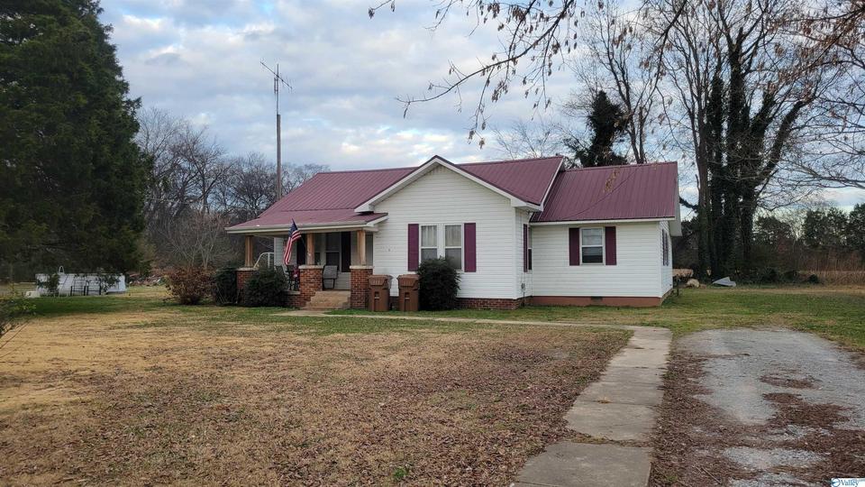 15588 Market St, Moulton, AL 35650 14 Photos MLS 1797364 Movoto