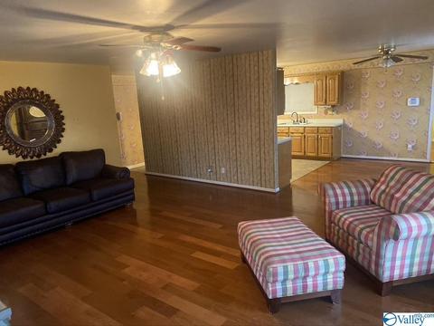 885 Midfield Rd, Joppa, AL 35087 photo 5