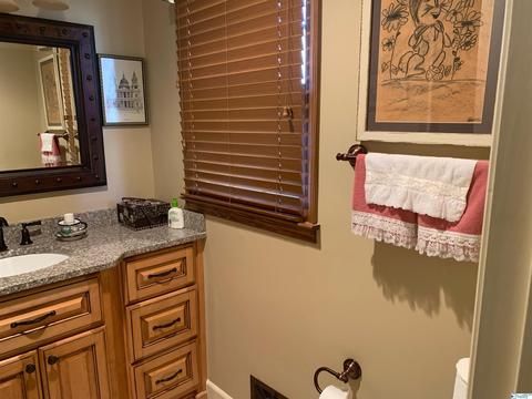 309 7th Ave, Arab, AL 35016 photo 14