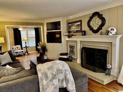 127 Bell Dr, Trinity, AL 35673 photo 3