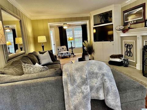 127 Bell Dr, Trinity, AL 35673 photo 4