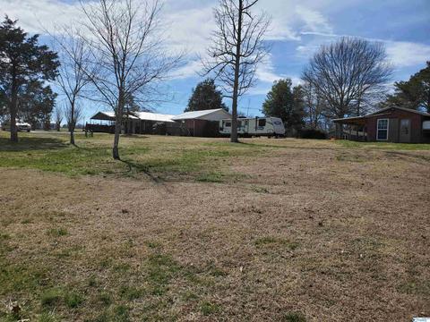 632 Bluff Rd, Section, AL 35771 photo 4