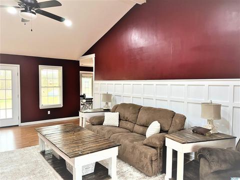 220 County Road 378, Trinity, AL 35673 photo 4
