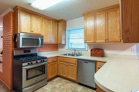 1429 County Road 352, Trinity, AL 35673 photo 2