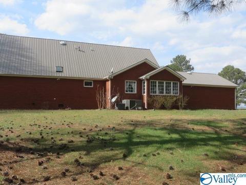 347 Moss View Rd, Section, AL 35771 photo 3