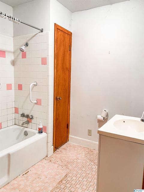 340 SE 3rd St, Arab, AL 35016 photo 8