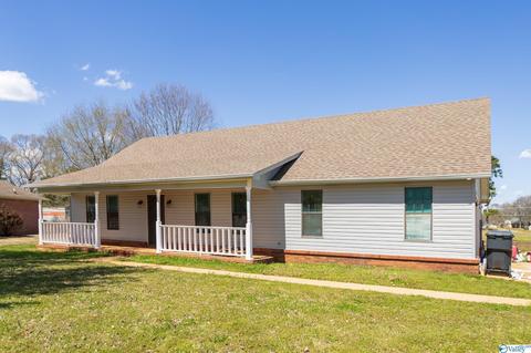 29 Clayton Ave, Trinity, AL 35673 photo 3