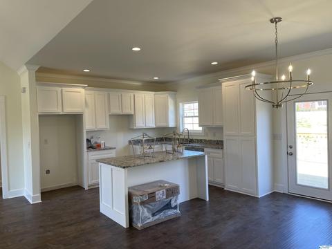 612 Crestman Dr, Arab, AL 35016 photo 5