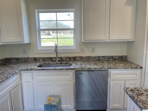 612 Crestman Dr, Arab, AL 35016 photo 13