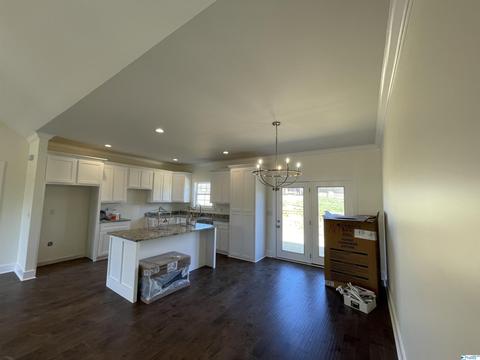 612 Crestman Dr, Arab, AL 35016 photo 9