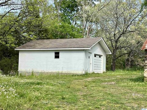 898 County Road 358, Trinity, AL 35673 photo 4