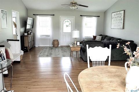 101 Morgan Ln, Section, AL 35771 photo 5