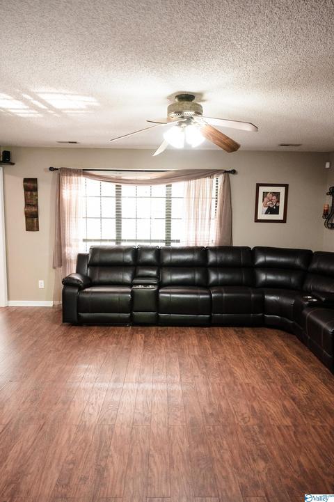 55 Sims St, Trinity, AL 35673 photo 6