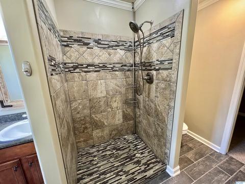 21 Hidden Creek Dr, Trinity, AL 35673 photo 10