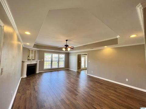21 Hidden Creek Dr, Trinity, AL 35673 photo 2